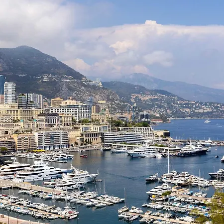 Super Walk To Monaco Station * Beausoleil
